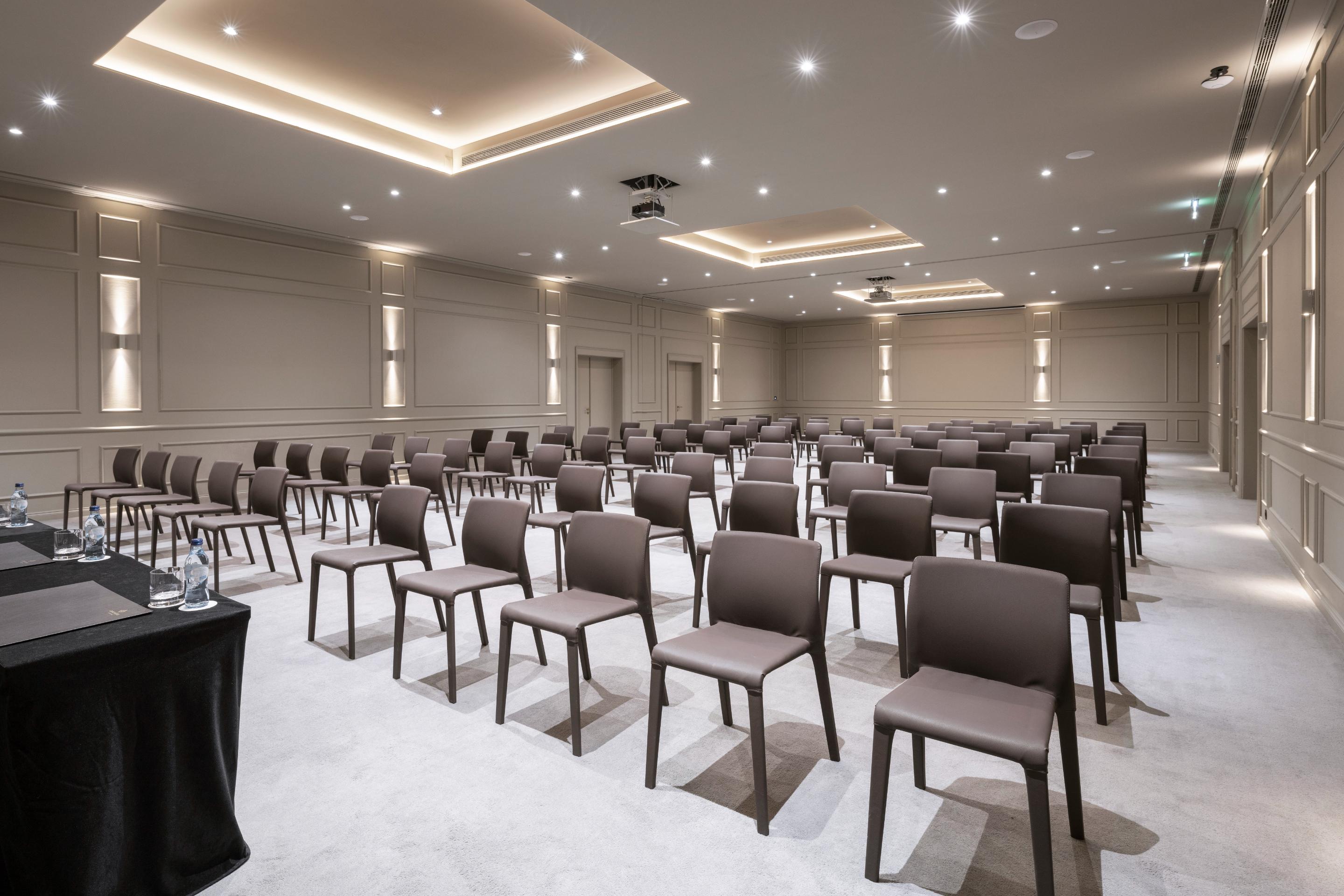 فندق هوتل أكوريس أتلانتيكو Ponta Delgada المظهر الخارجي الصورة Meeting room