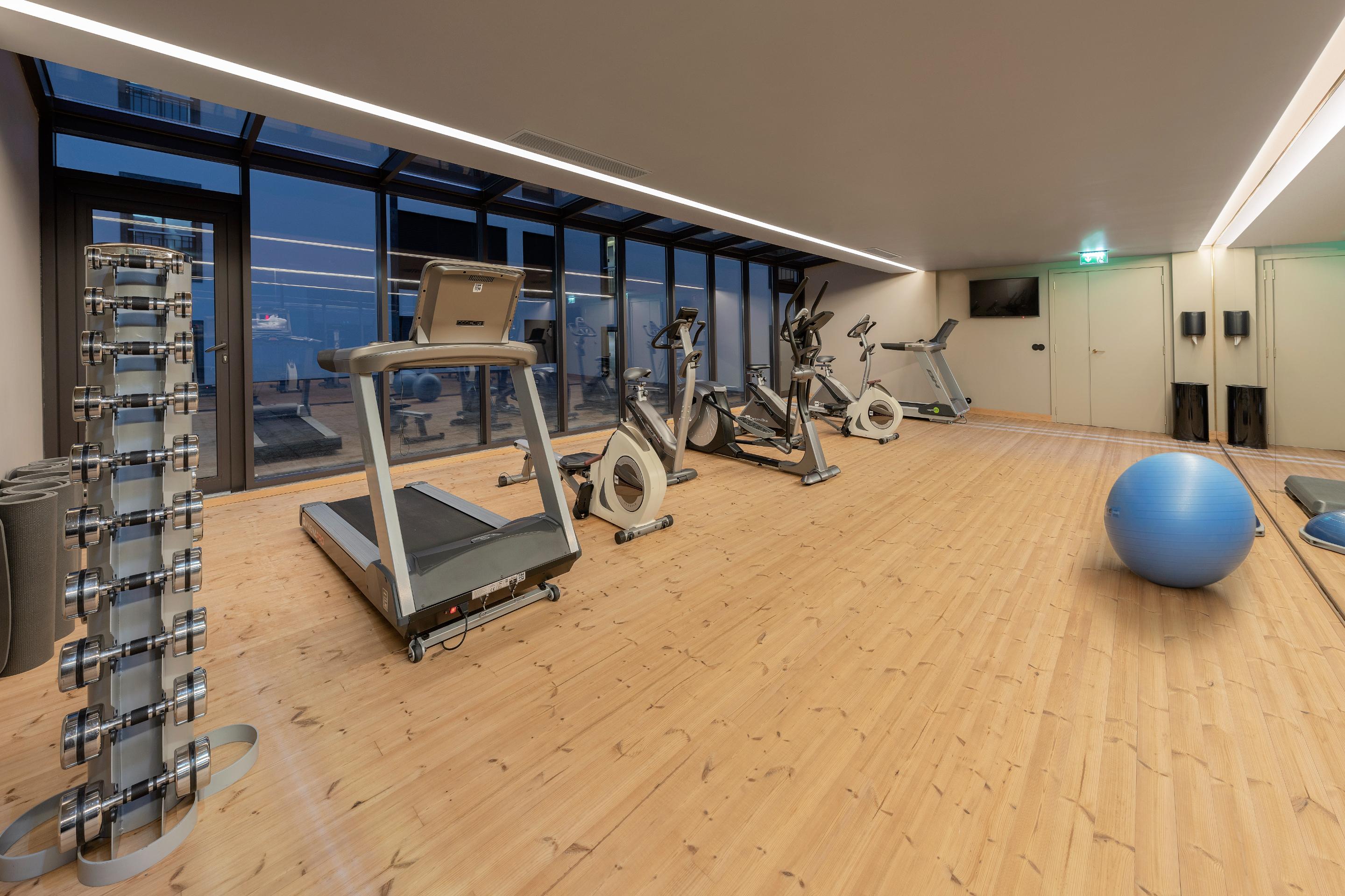 فندق هوتل أكوريس أتلانتيكو Ponta Delgada المظهر الخارجي الصورة Gym