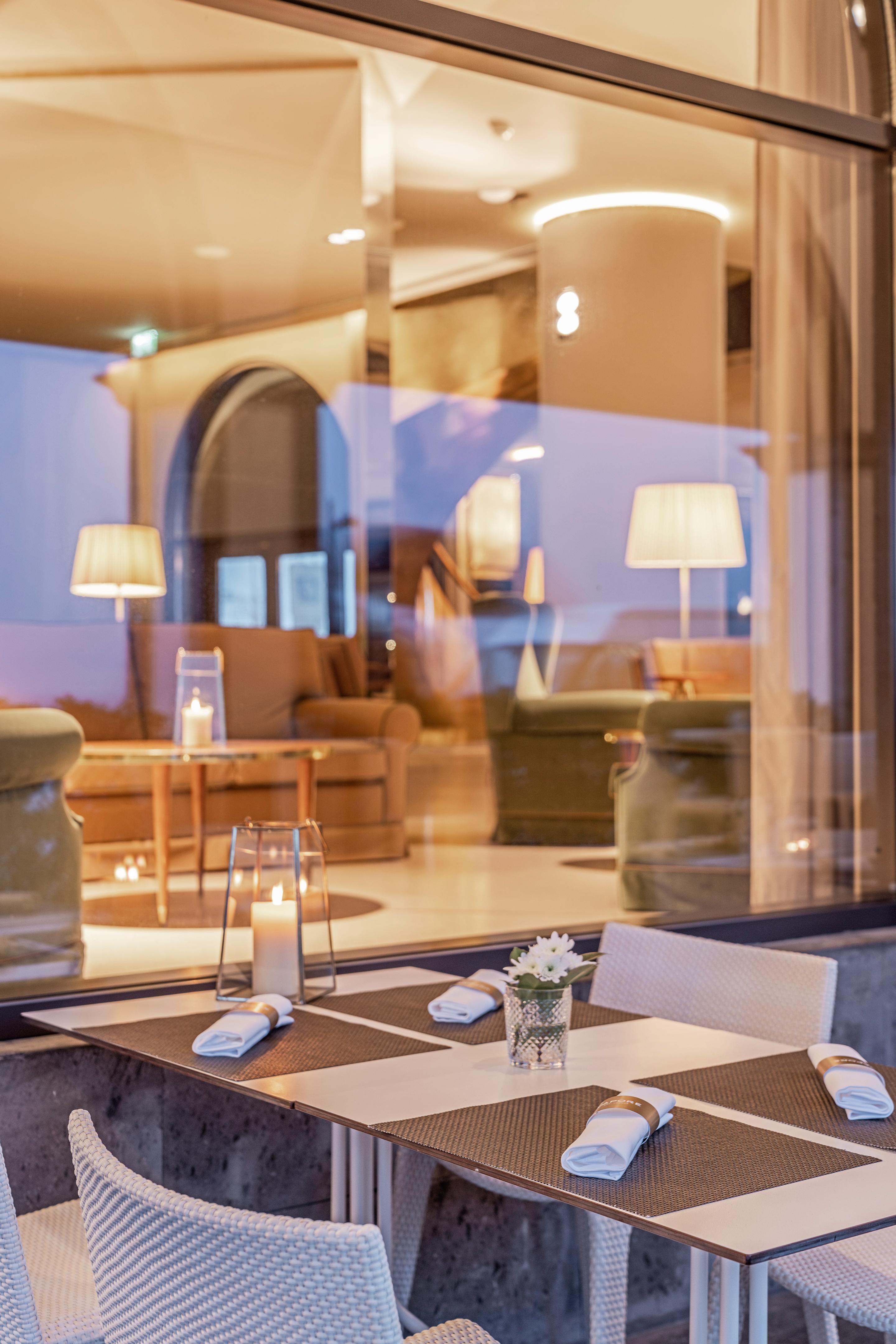 فندق هوتل أكوريس أتلانتيكو Ponta Delgada المظهر الخارجي الصورة The lounge at the airport