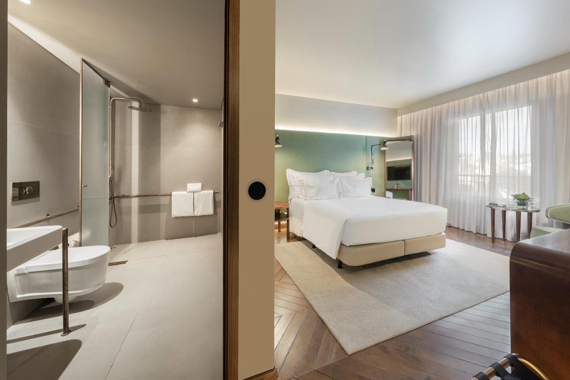 فندق هوتل أكوريس أتلانتيكو Ponta Delgada المظهر الخارجي الصورة A guest room at the hotel